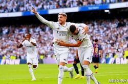 lol转区-包含梅西罗纳尔多独揽金球奖,乌迪内斯里昂迎战皇马的词条