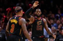 lol官网-詹姆斯在迪拜的比赛中逆转