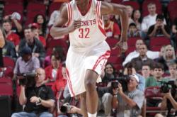 lol全球总决赛-伦敦举行网球比赛,火箭表现遗憾