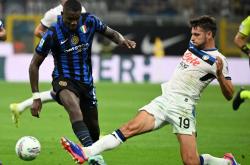 lol官网-国际米兰迎战蓝黑德比,球迷热情高涨