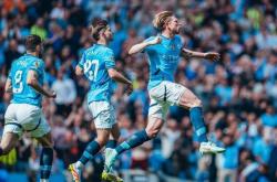 lol转区-曼城全队合作无间,轻松击败对手