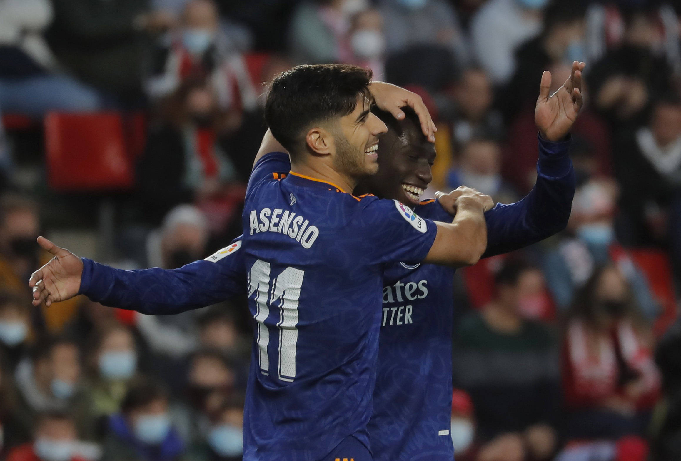 关于格拉纳达战胜对手,晋级积分榜的信息 关于格拉纳达战胜对手,晋级积分榜的信息