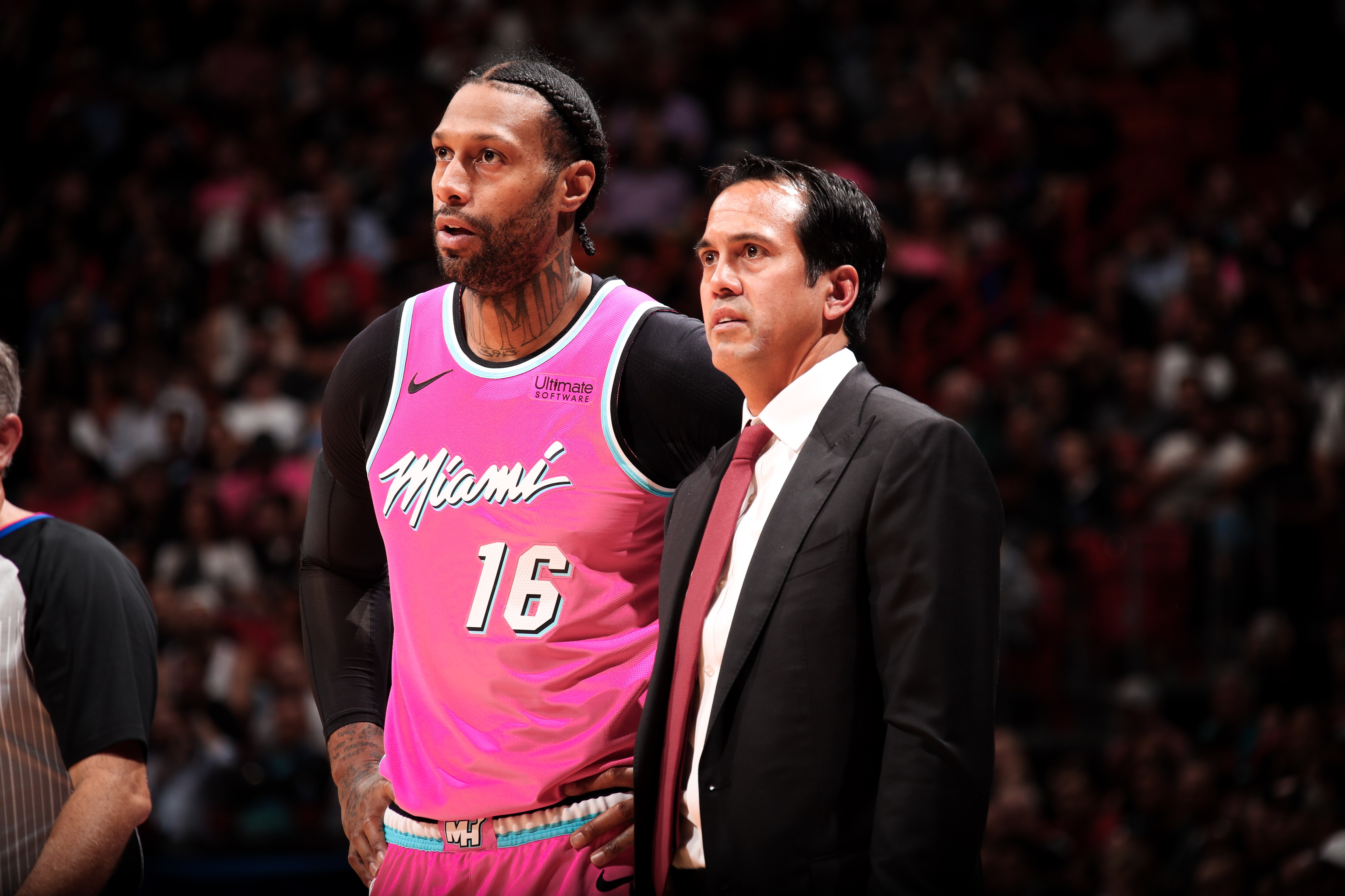 热火传奇:迈阿密战绩逆风翻盘走向巅峰的简单介绍 热火传奇:迈阿密战绩逆风翻盘走向巅峰的简单介绍