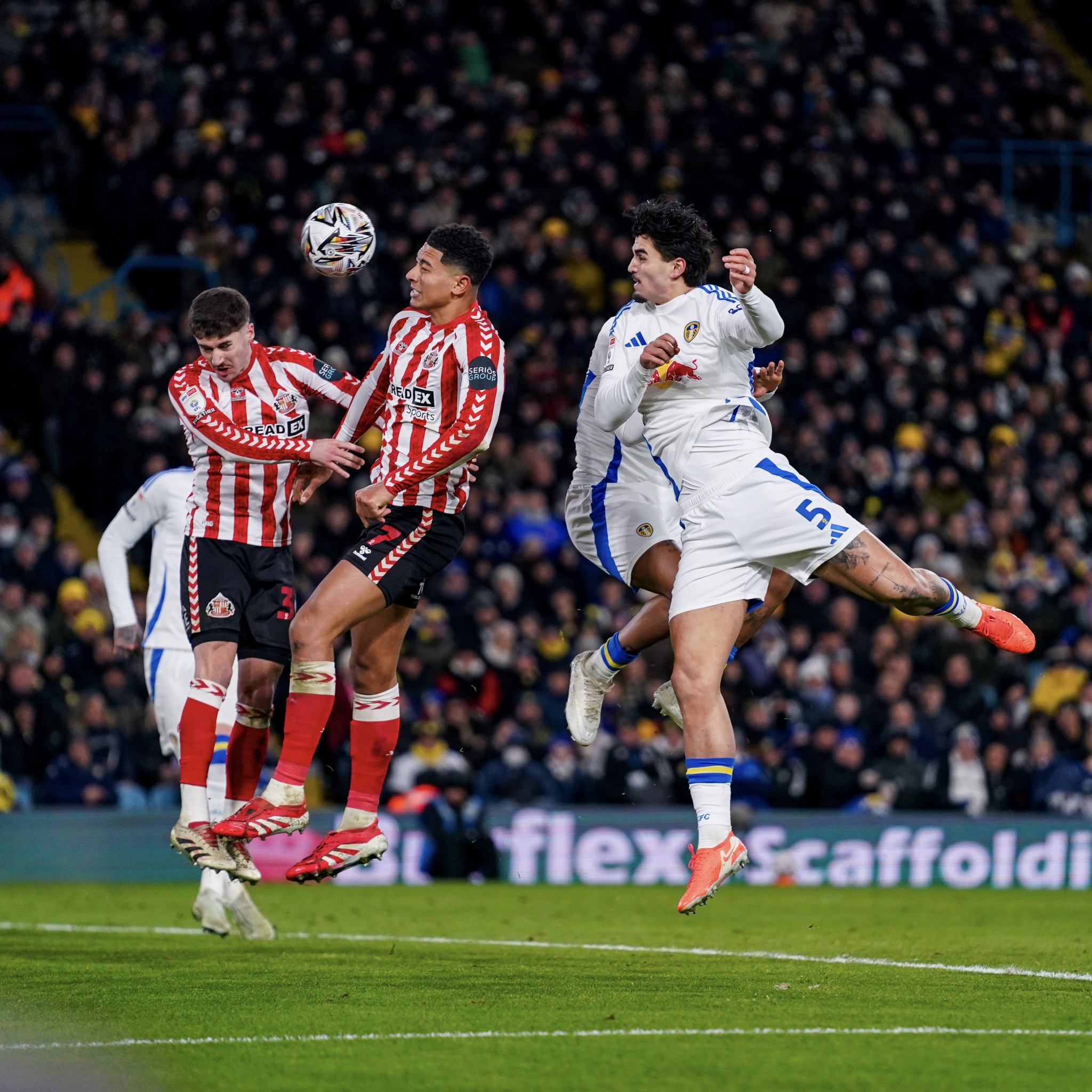 伯恩茅斯主场大败,惨遭卢顿疯狂绝杀的简单介绍 伯恩茅斯主场大败,惨遭卢顿疯狂绝杀的简单介绍