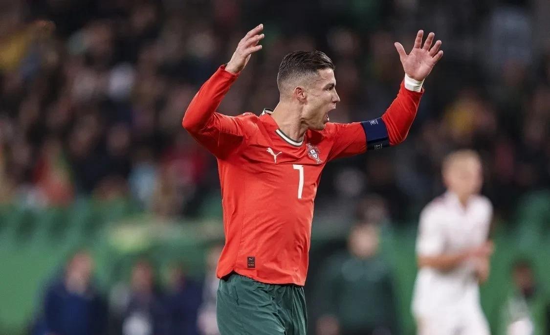 关于荷兰队在点球大战中战胜乌克兰,晋级欧国联四强的信息 关于荷兰队在点球大战中战胜乌克兰,晋级欧国联四强的信息