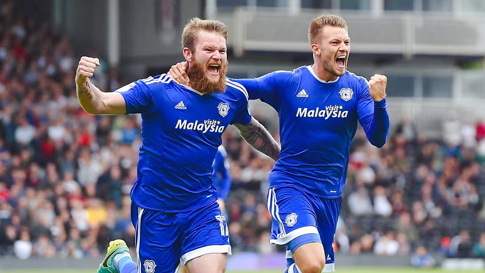 马赛球员连入两球,帮助球队取得胜利 马赛球员连入两球,帮助球队取得胜利