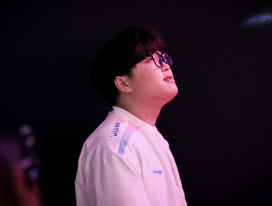 关于FLY轻取BLG,Zeus惊艳世界的信息 关于FLY轻取BLG,Zeus惊艳世界的信息