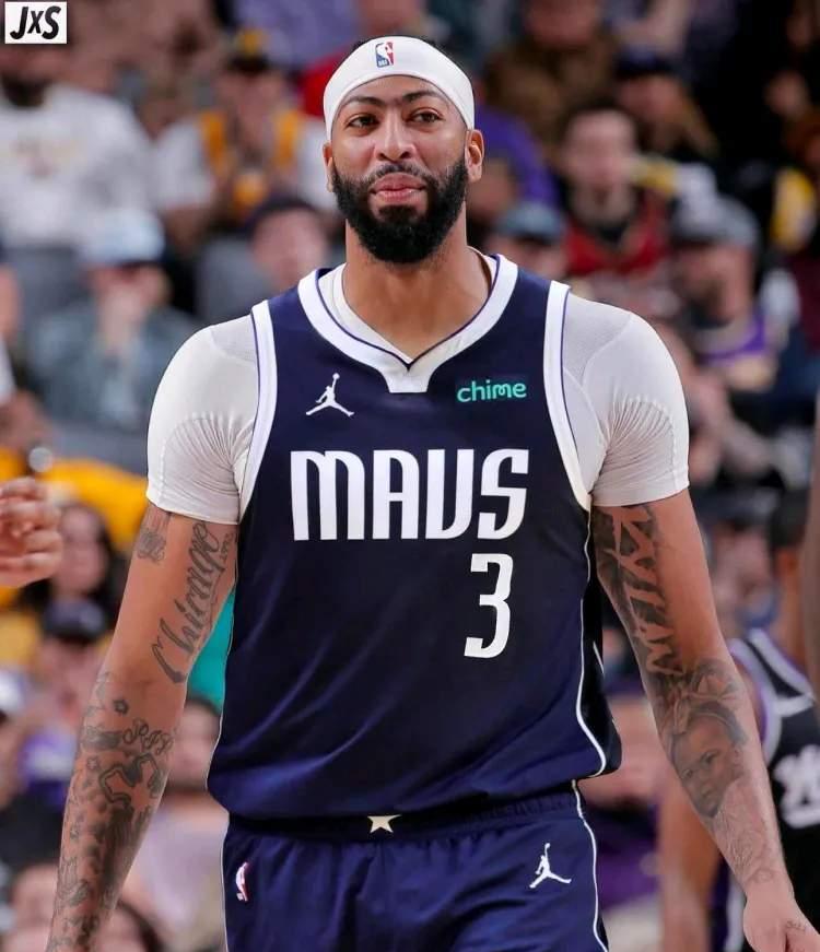 关于独行侠血洗勇士,恩比德绝境逆转的信息 关于独行侠血洗勇士,恩比德绝境逆转的信息